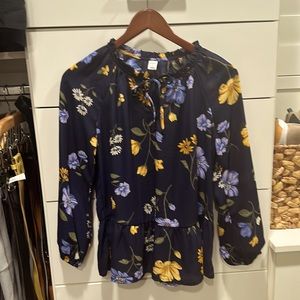 Old navy floral peplum blouse